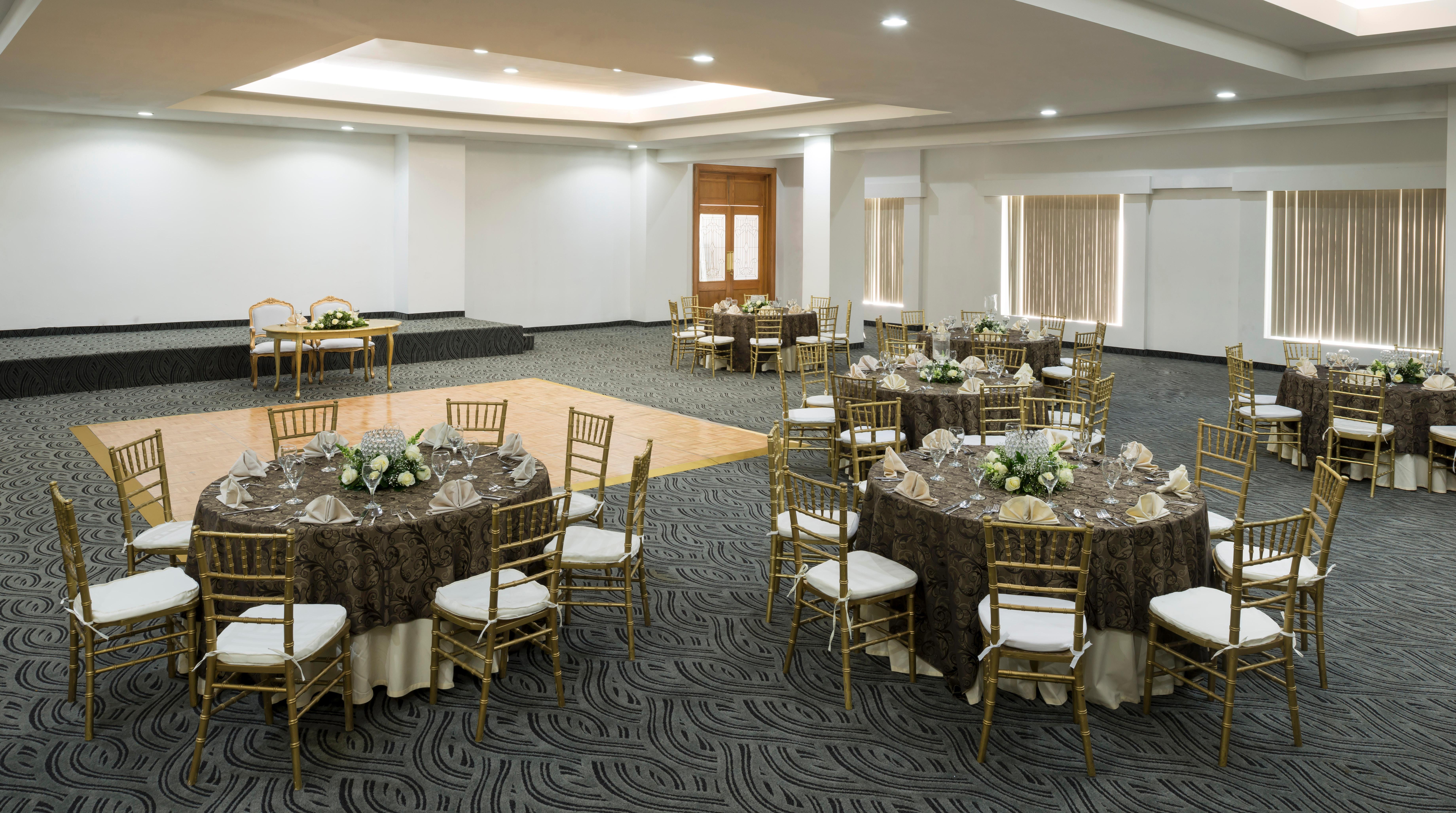 墨西卡利皇家酒店 外观 照片 Ballroom