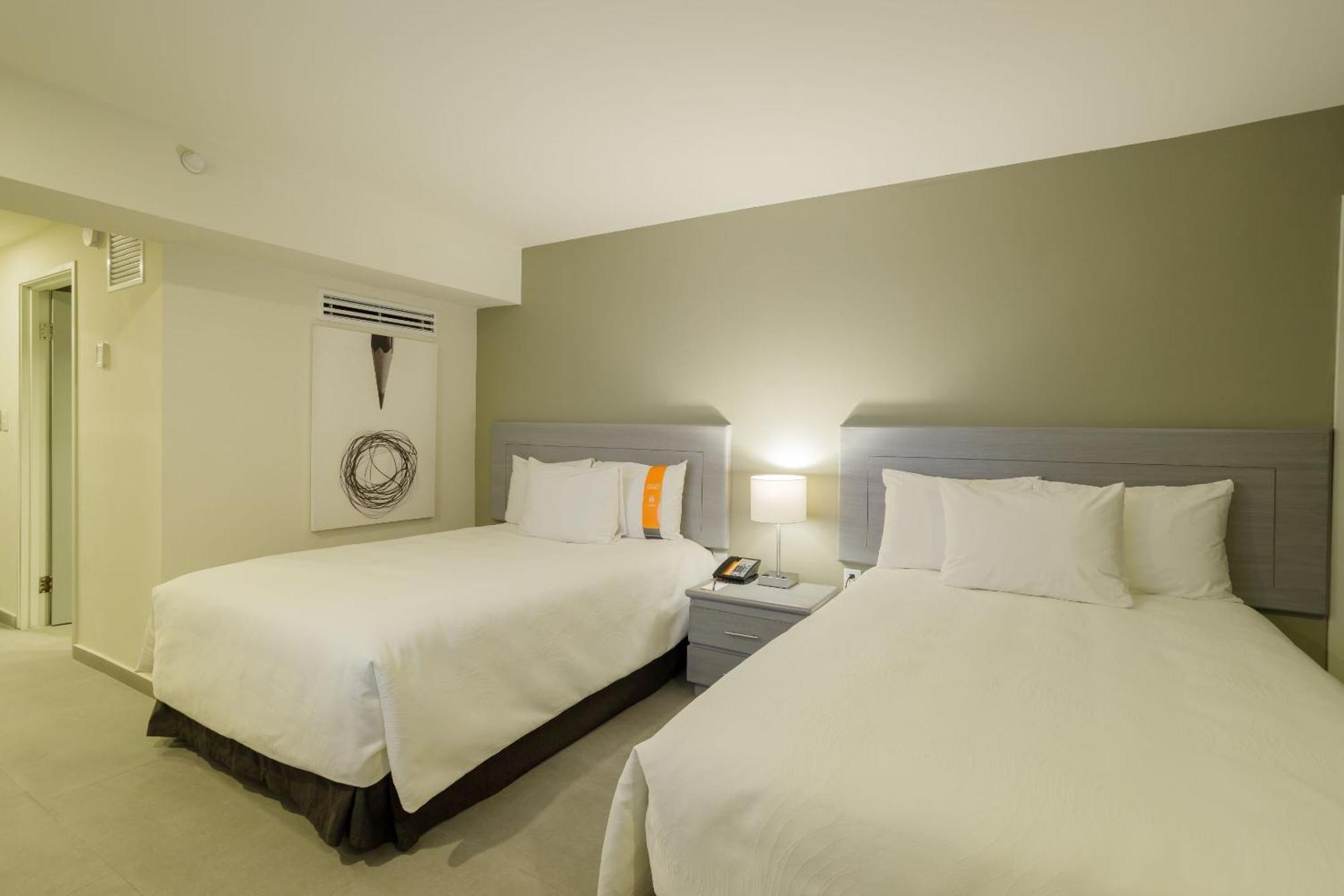 墨西卡利皇家酒店 外观 照片 A room at the hotel